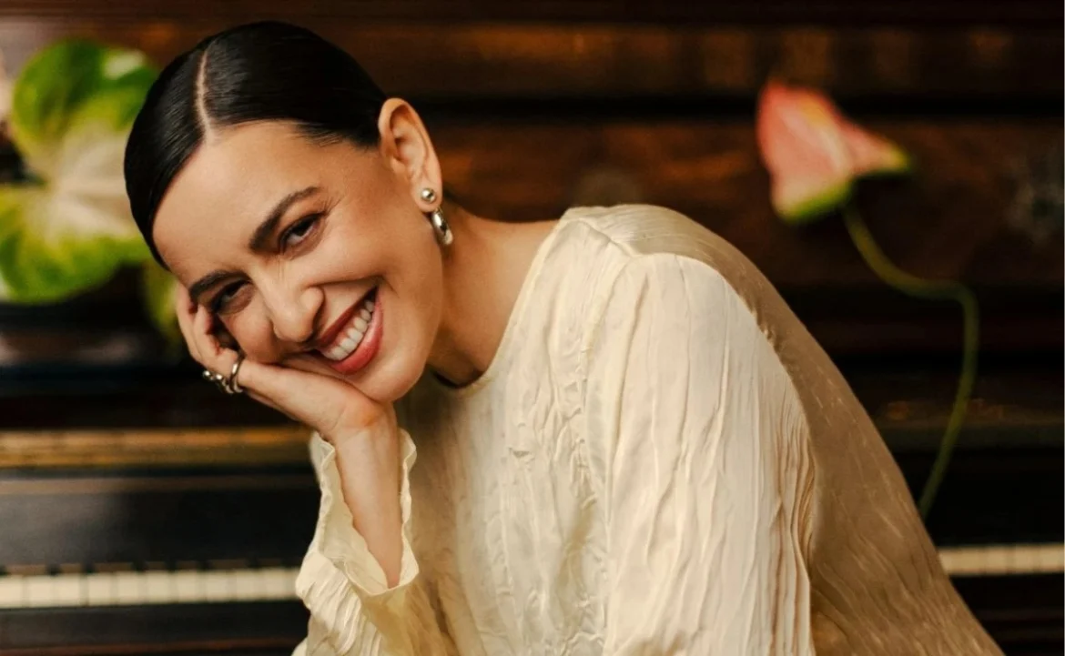 comemorando-20-anos-de-carreira,-roberta-sa-faz-tres-apresentacoes-em-curitiba
