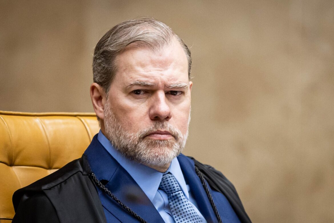toffoli-tenta-se-distanciar-do-caso-master-1-mes-apos-deixar-relatoria