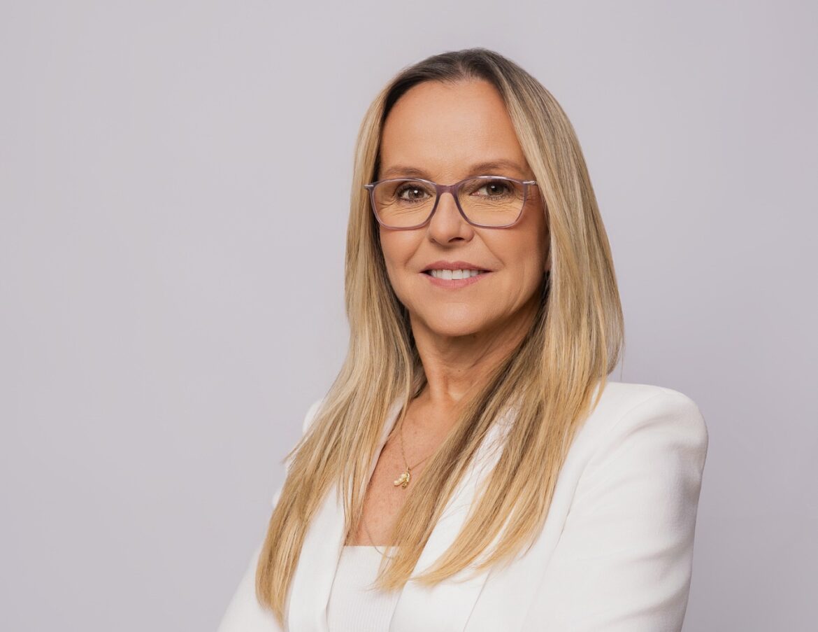 natasha-slhessarenko-promove-dialogo-com-populacao-para-debater-futuro-de-mt