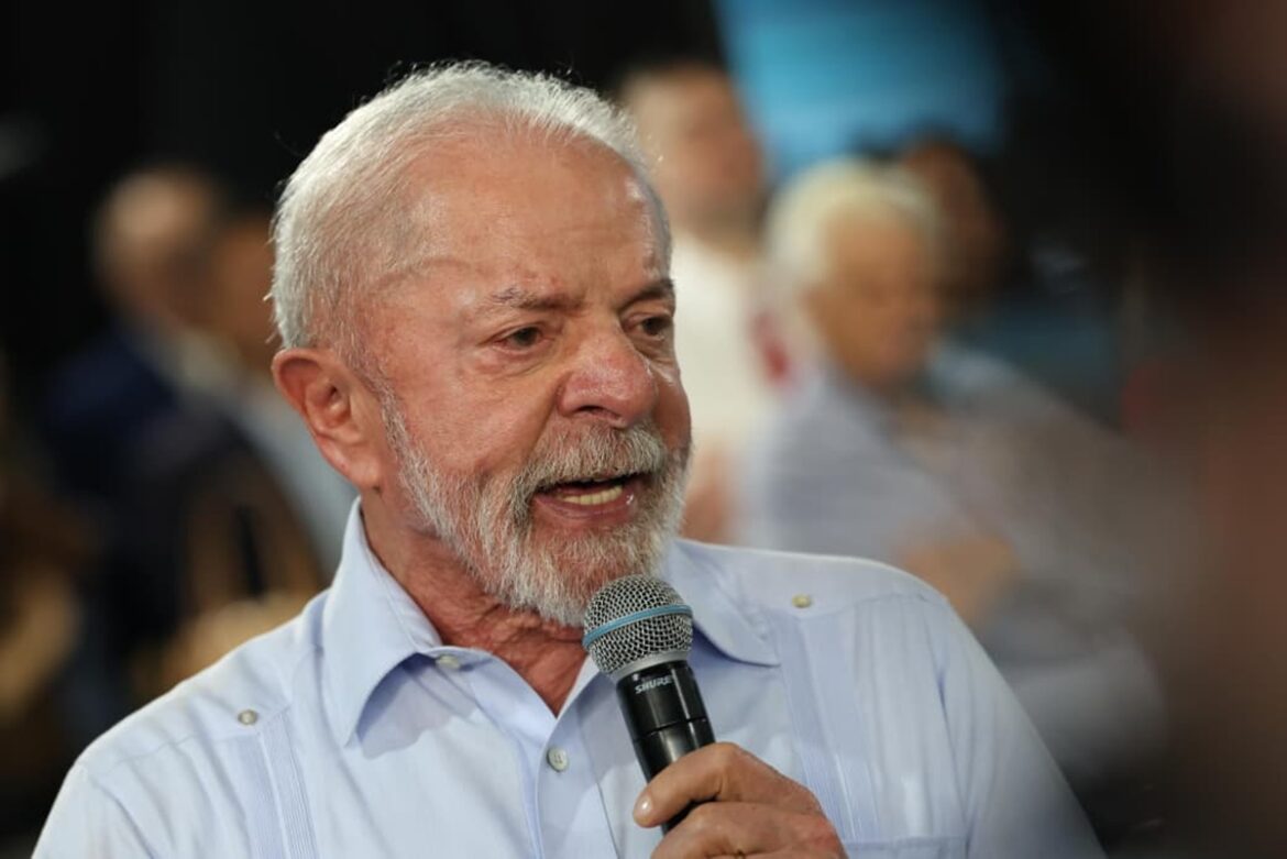 lula-quer-que-voce-culpe-o-pix,-o-celular-e-o-cachorro-por-dividas
