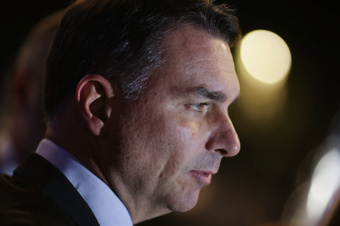 cpmi:-governistas-reagem-e-incluem-flavio-em-relatorio-alternativo
